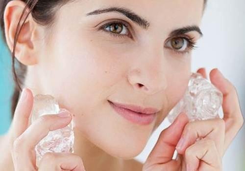 Холодный компресс от избавления отечности лица