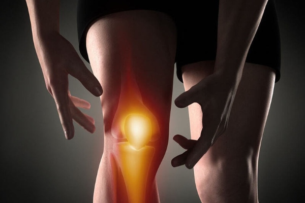 Боль в колене при сгибании