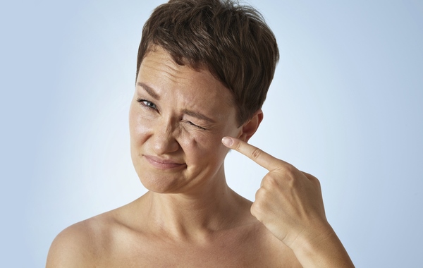 Дёргается глаз