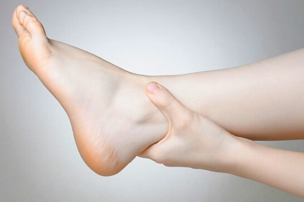 Отечность ног