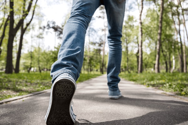 Нарушение походки