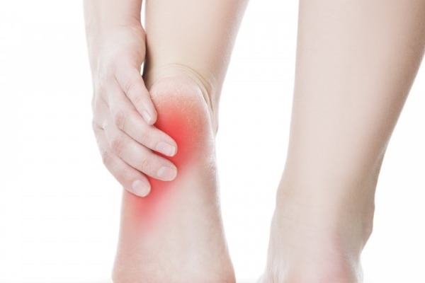 Боль в пятке при ходьбе