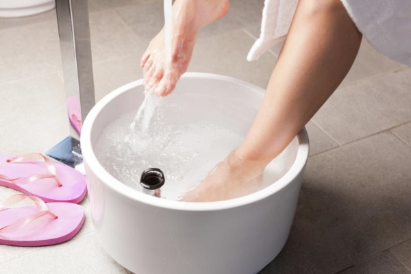 Ванночки для ног при отечности