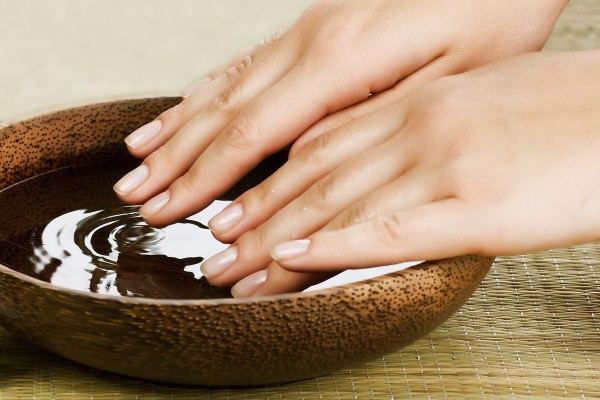 Ванночки для ногтей с солью