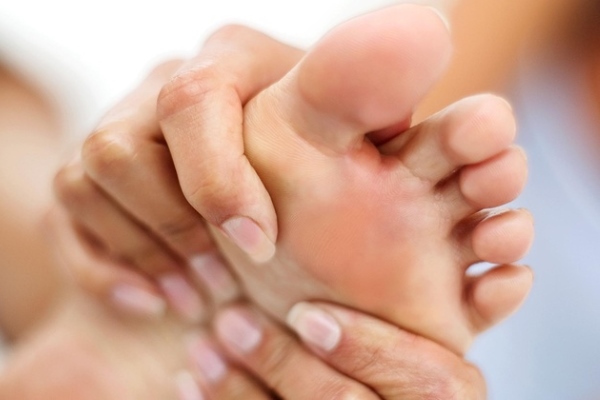 Артрит подагрический у женщины