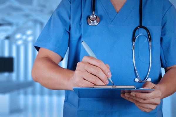 Лечение прыщей в горле