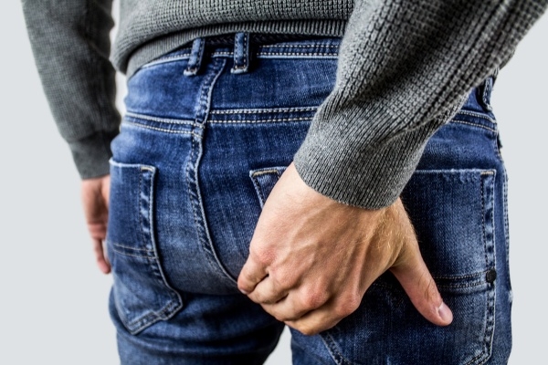 Геморрой у мужчины